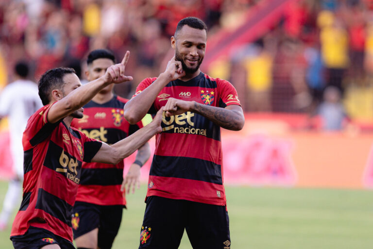 Gustavo Coutinho, Sport