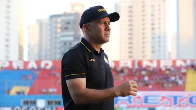 Eduardo Baptista, Sport