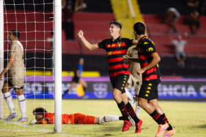 Sport vence a Jacuipense