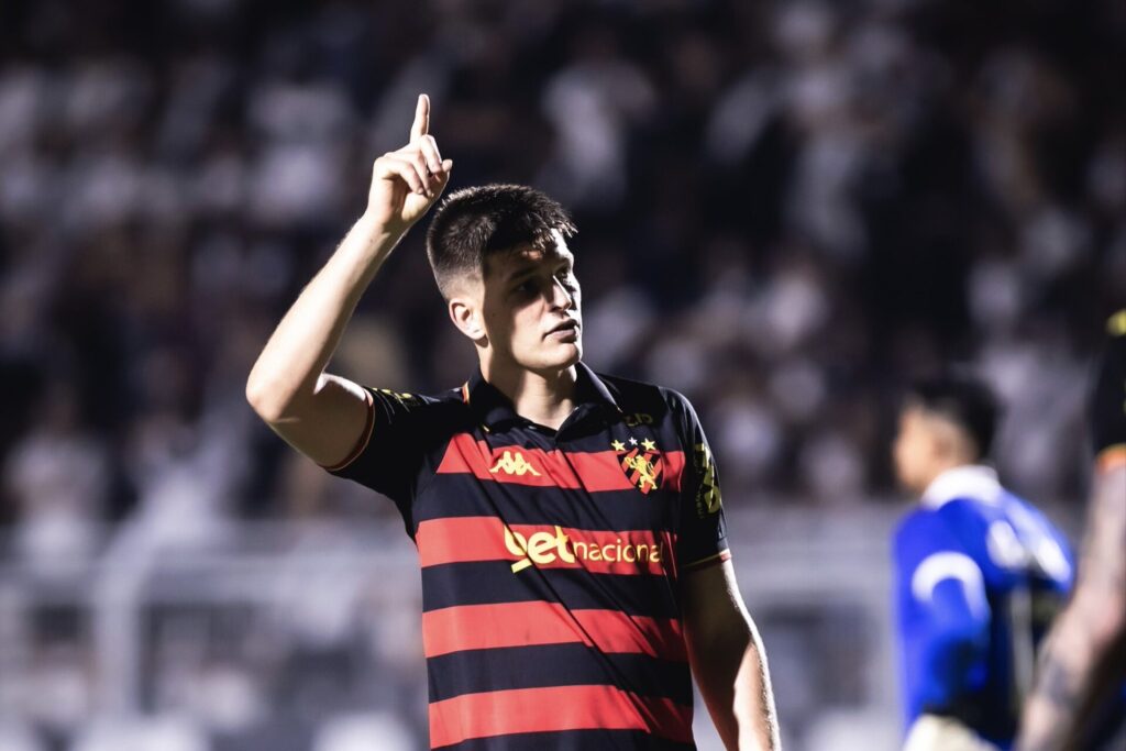 Perotti, Sport