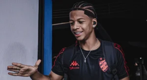Zé Lucas, Sport
